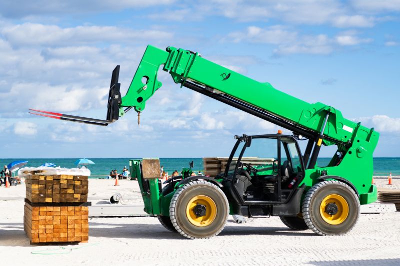 It can reach high places with ease.