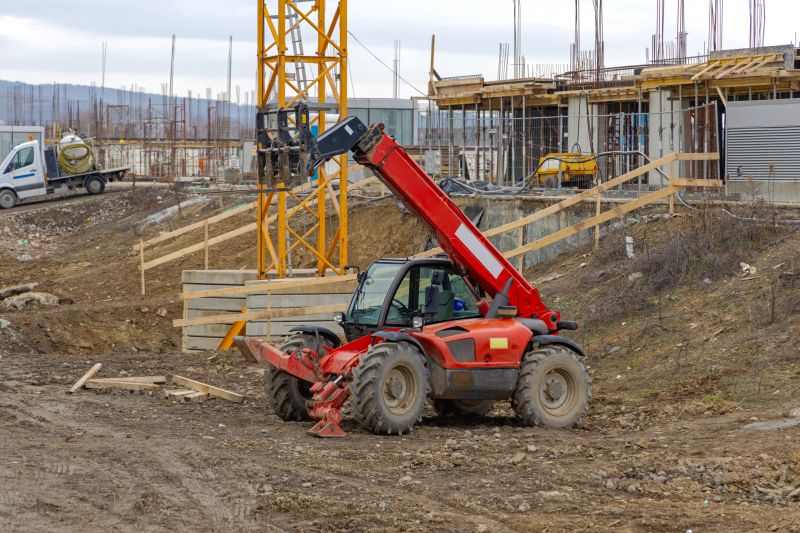 It lifts heavy materials quickly.